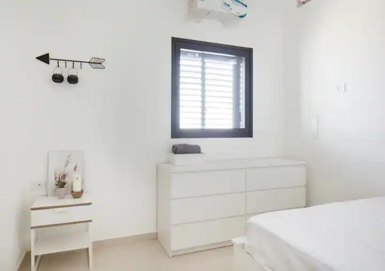 O&O Group- Special Apartment Sea View Luxury Tower Bat Yam Bagian luar foto