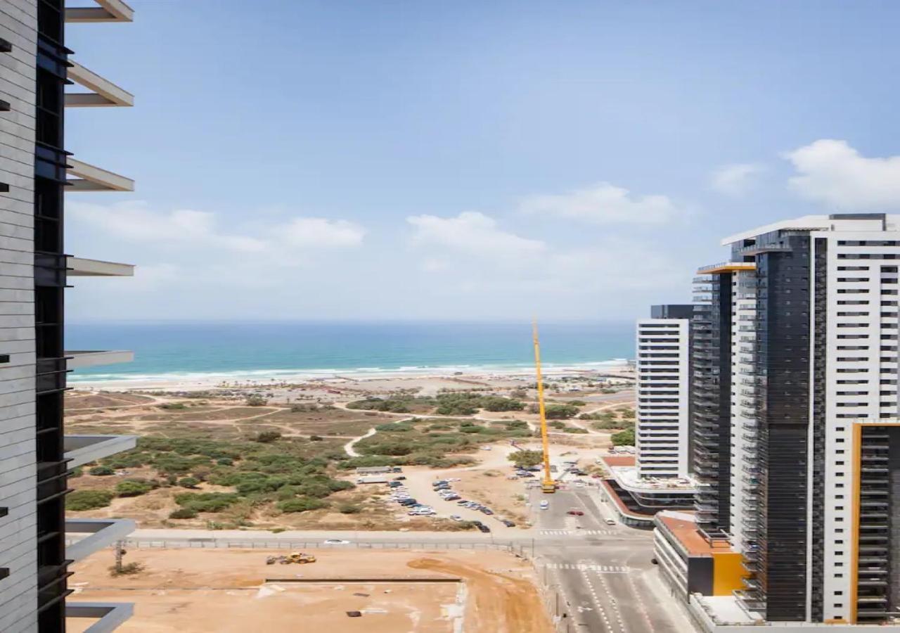 O&O Group- Special Apartment Sea View Luxury Tower Bat Yam Bagian luar foto